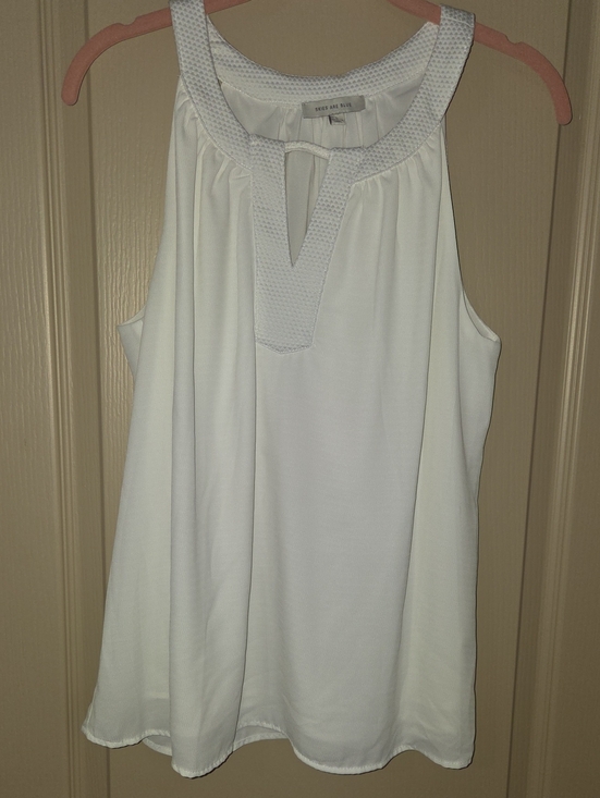Skies Are Blue Tops - Skies Are Blue White Textured Yoke Sleeveless Keyhole Cami